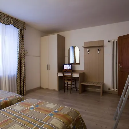 Locatori Hotel Passo del Tonale