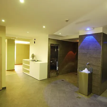 Hotel Locatori Passo del Tonale